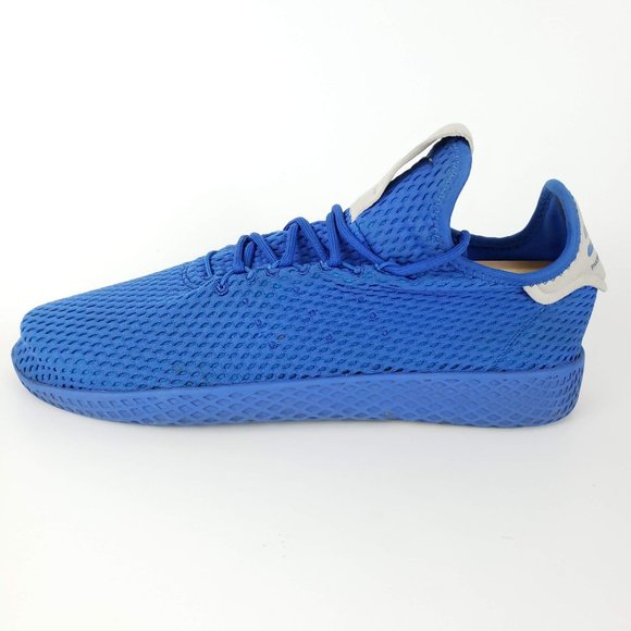 mesh athletic shoes